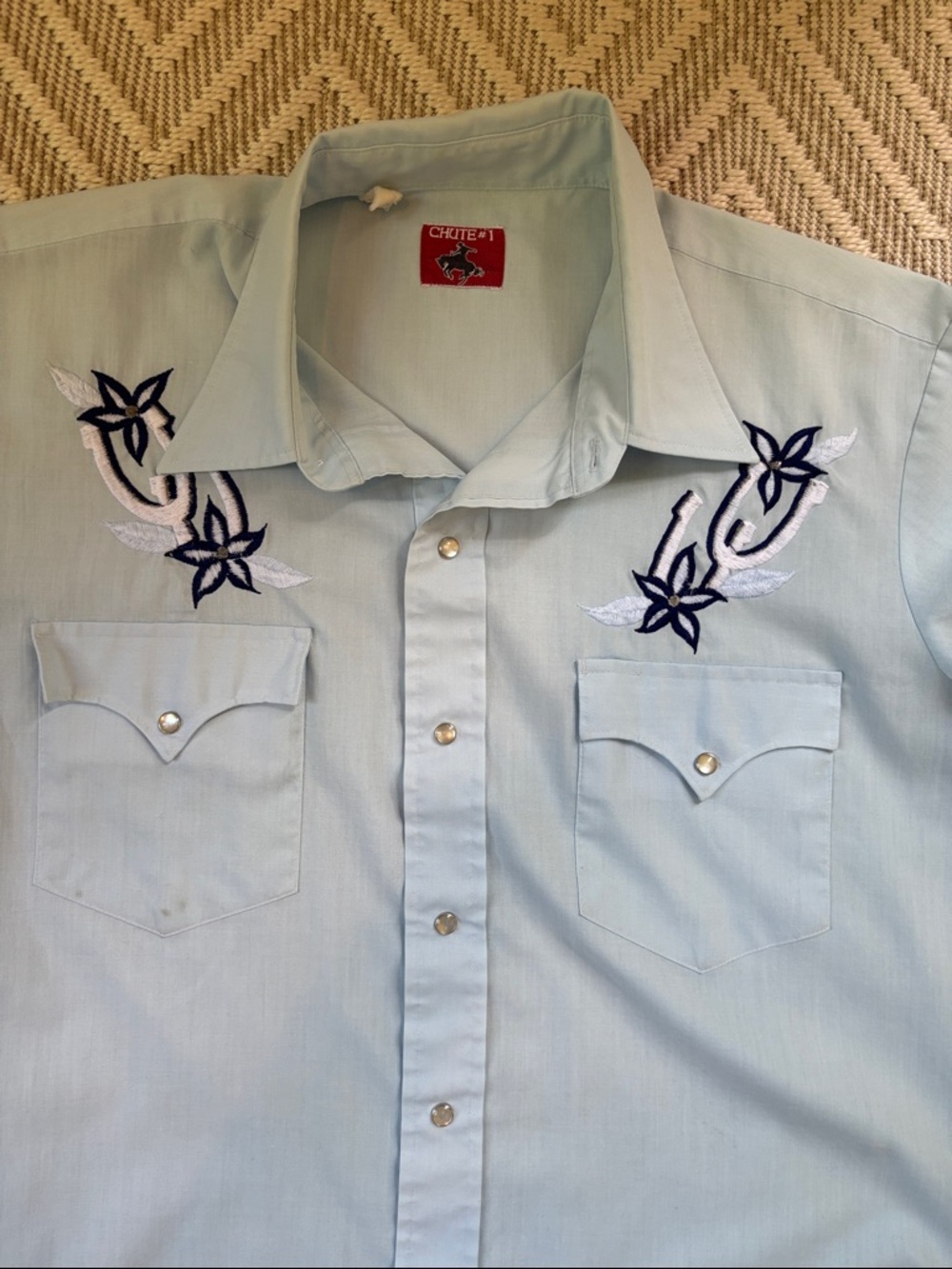 Chute#1 Vintage Light Blue Embroidered Western-Style Men's Button-Down Shirt - Picture 3 of 10